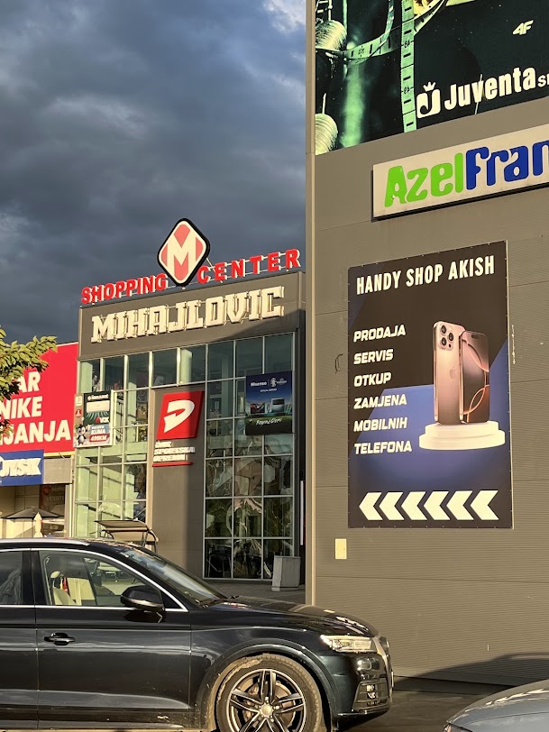 Oznaka Handy Shop Akish na objektu TC Mihajlović